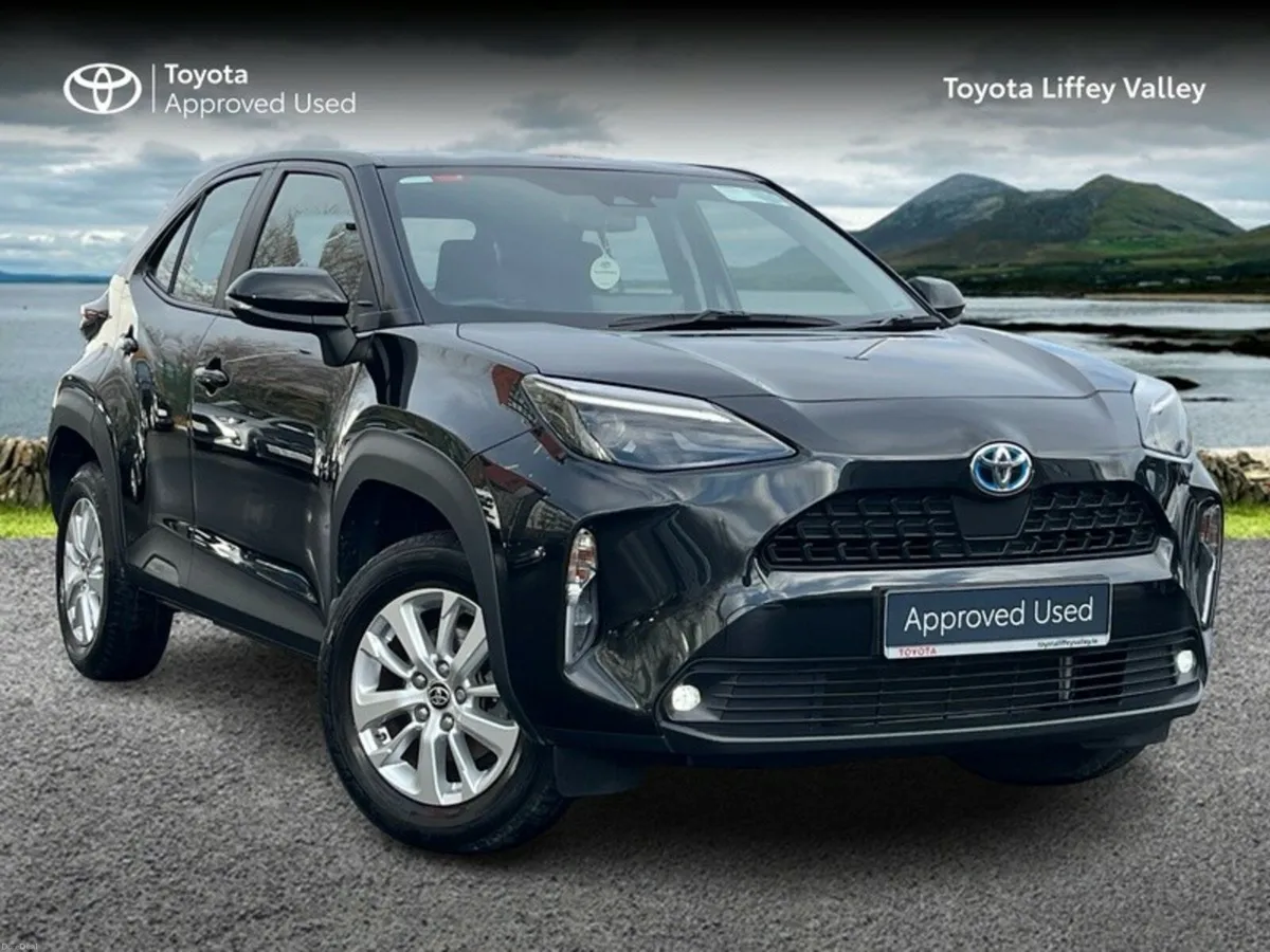 Toyota Yaris Cross YARIS CROSS LUNA - Image 1