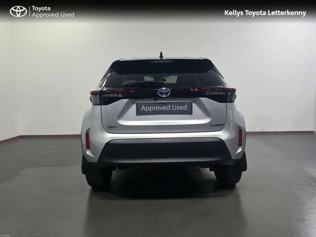 Toyota Yaris Cross CROSS LUNA SPORT 4DR #79 - Image 4