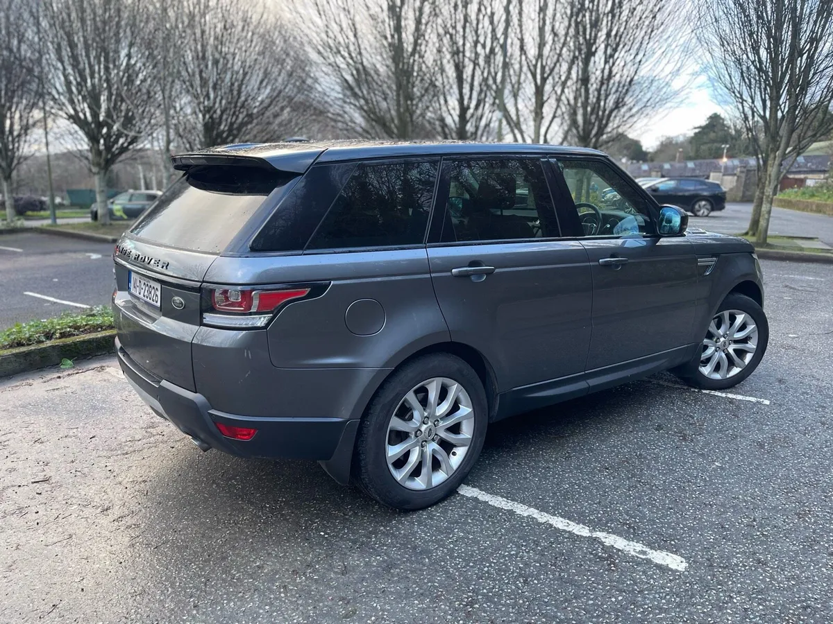 Land Rover Range Rover Sport - Image 3