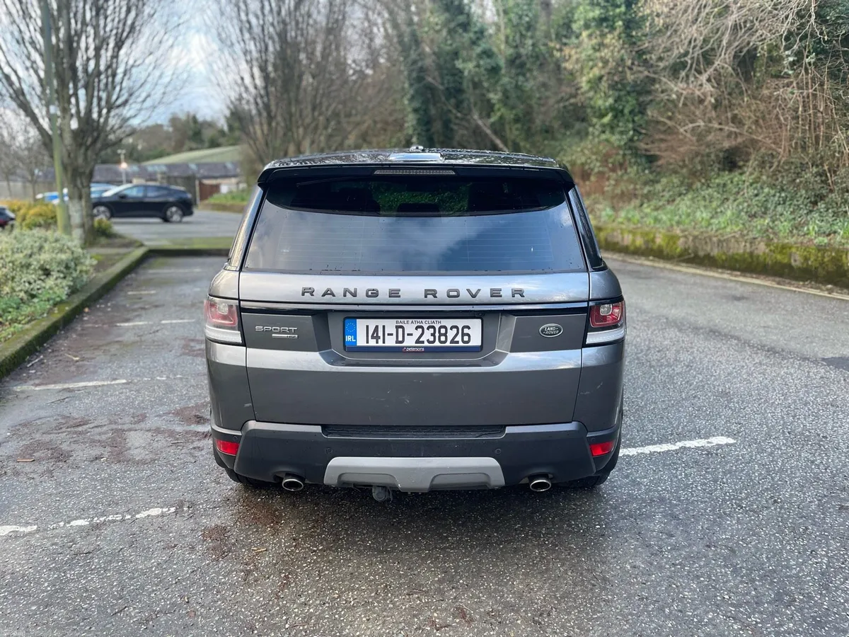 Land Rover Range Rover Sport - Image 4