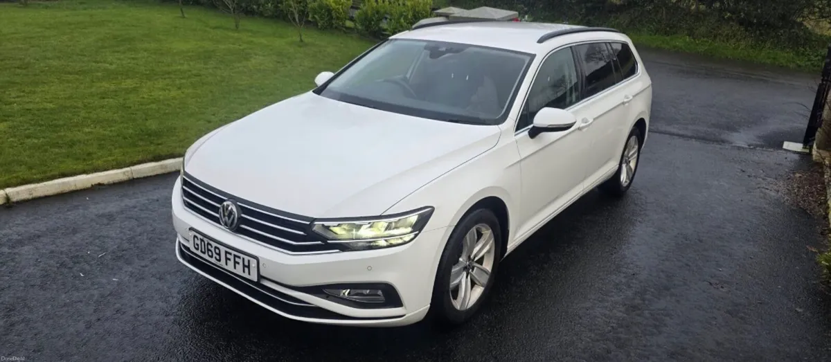 Facelift Volkswagen Passat Estate DSG 1.6 Tdi - Image 2