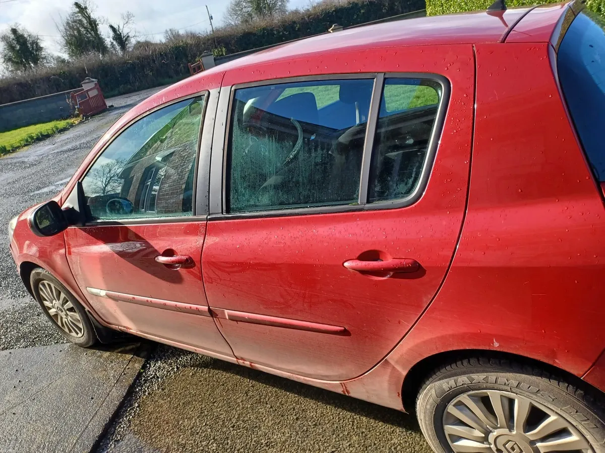 Renault Clio 2012 - Image 4