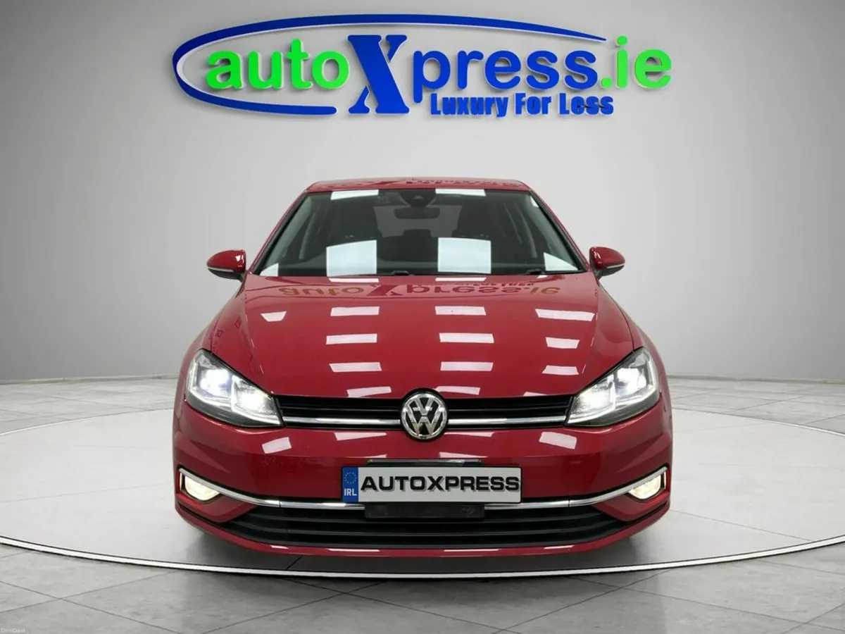 Volkswagen Golf 1.4 TSI HIGH LINE TECH EDITION Aut - Image 3
