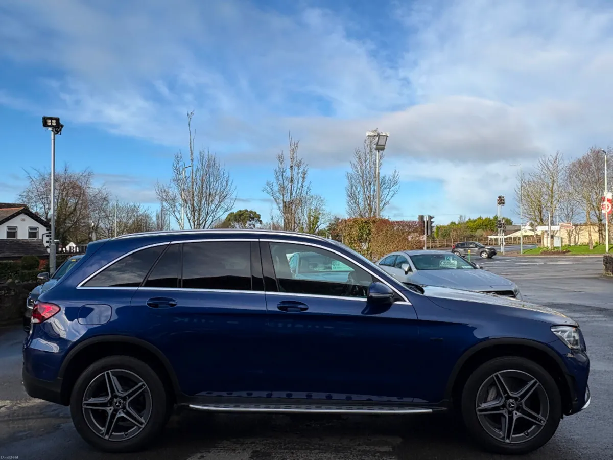 Mercedes-Benz GLC AMG Line GLC 300de *Low Kils* Pl - Image 4