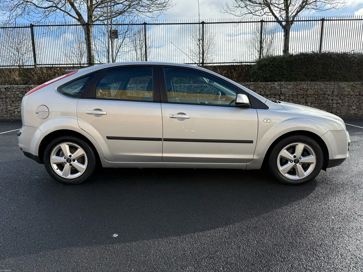 Ford Focus 1.4 Zetec (NCT 07-26) - Image 4