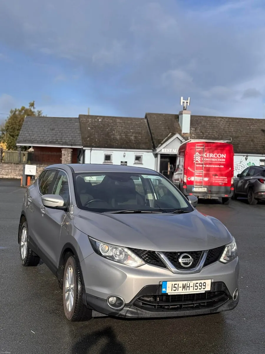Nissan Qashqai 1.5dci NCT 06/2026 & tax 08/2026 - Image 2