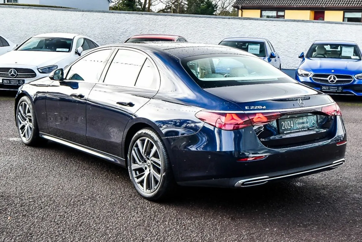Mercedes-Benz E-Class E220d Avantgarde Plus - Image 4