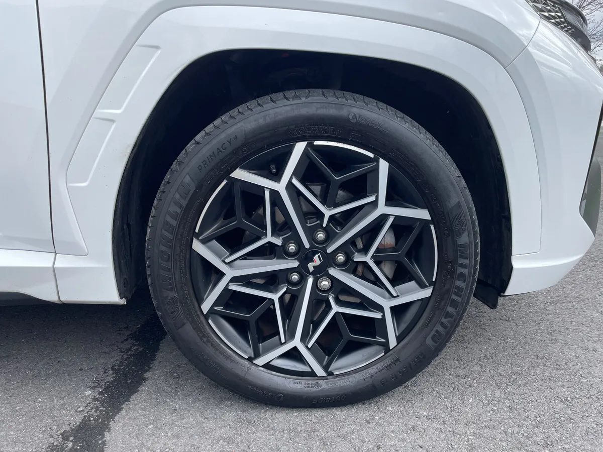 N LINE-PHEV-APPLE PLAY-HALF LEATHER-LOW TAX - Image 2