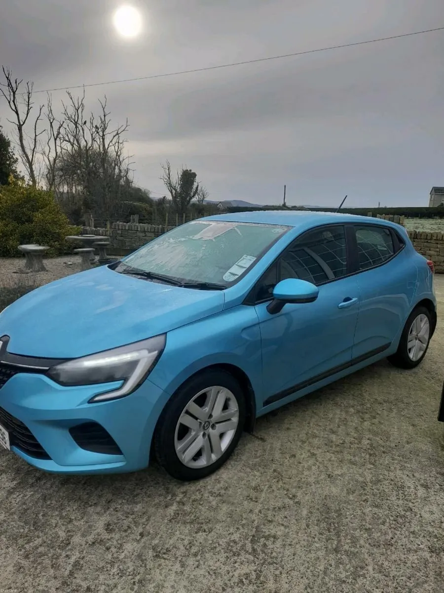 Renault clio 1.0 - Image 1