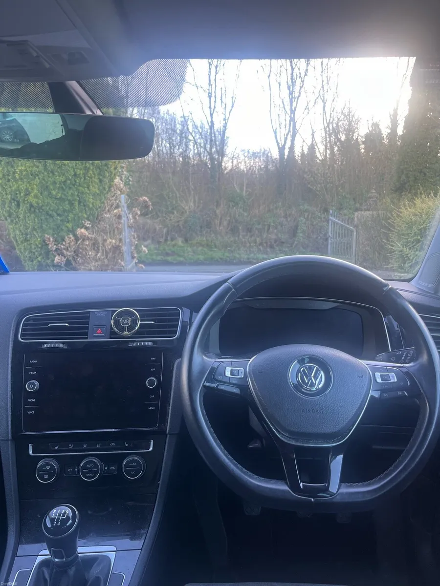 181 Volkswagen Golf 1.6L TDI - Image 4