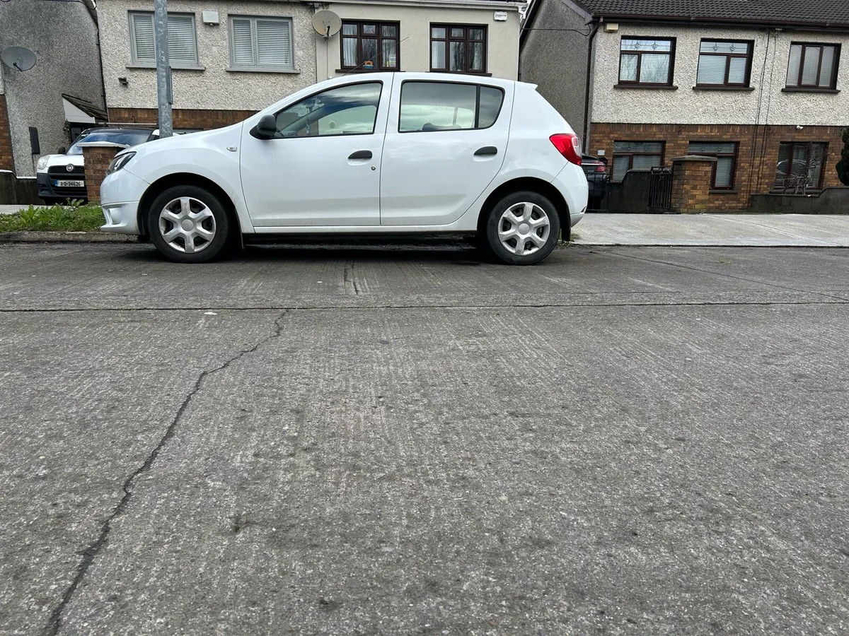 Car for Sale - Image 3