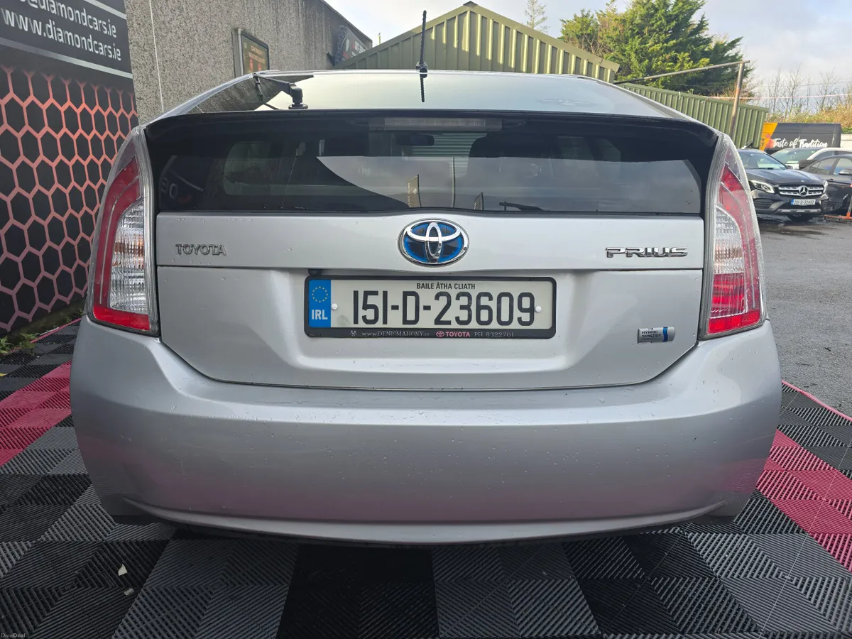 2015 TOYOTA PRIUS LOW KMS 52K - Image 3