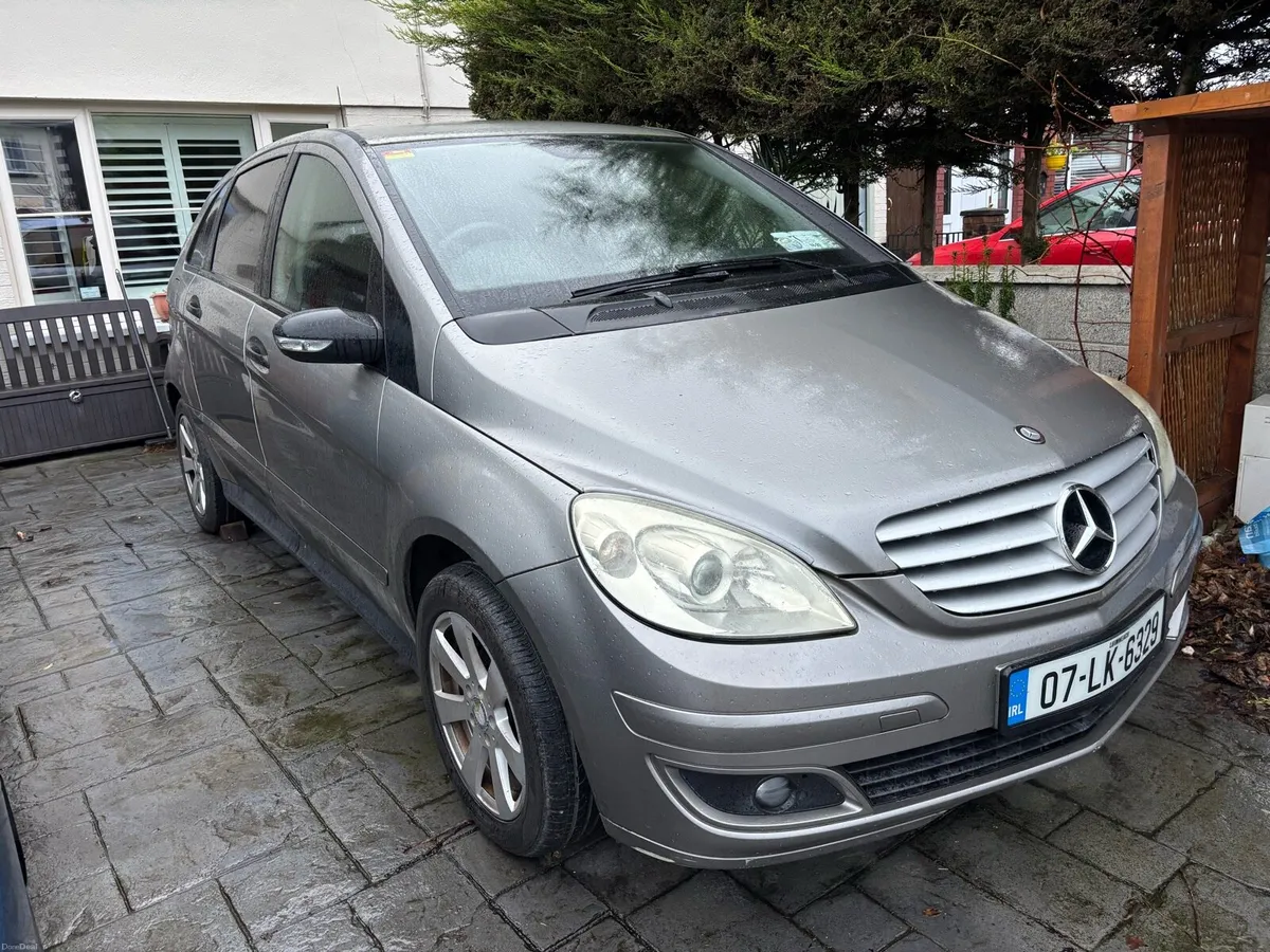 Mercedes B class 2007 1,5 petrol manual - Image 4
