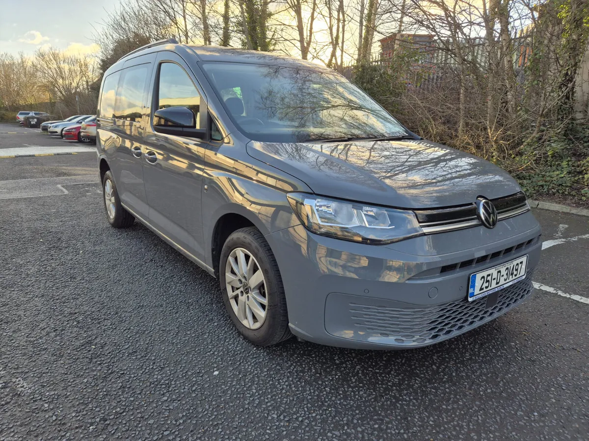 VOLKSWAGEN CADDY LIFE  / 2025 / 7 SEATER / WAV - Image 3