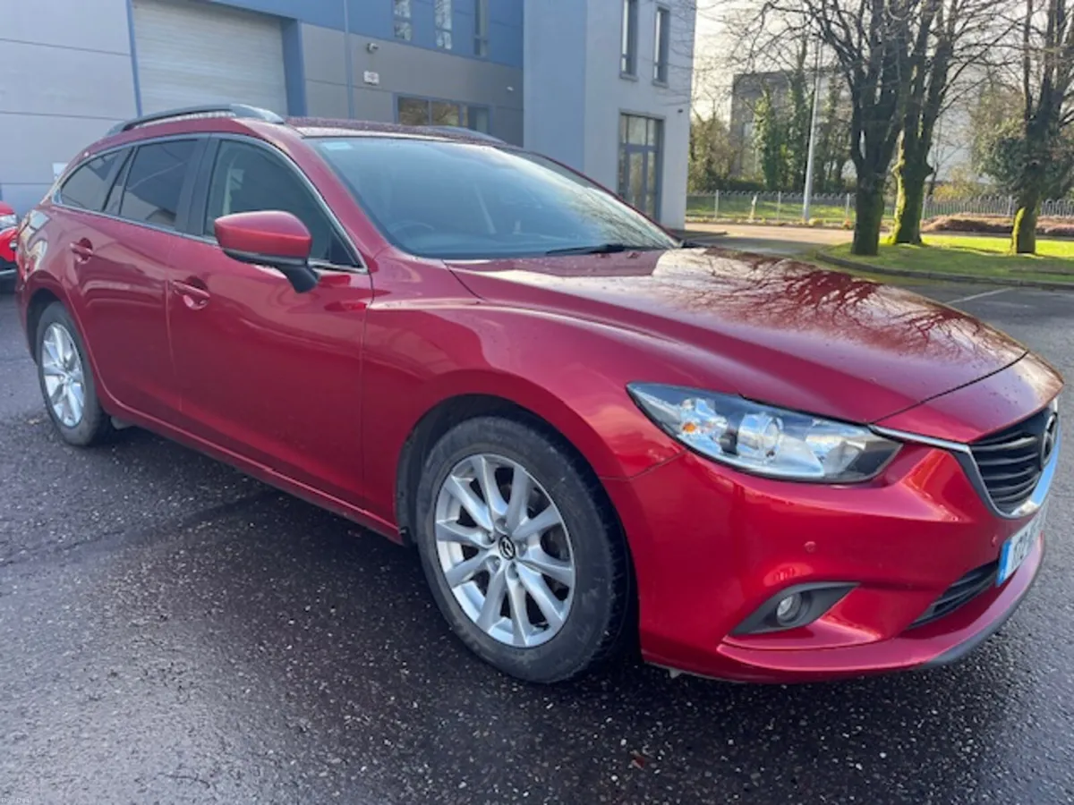 2.2 D EXECUTIVE SE TOURER NCT 2027 - Image 1