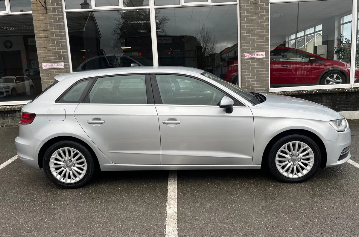 Audi A3 Sportback 1.6 TDI - Image 2
