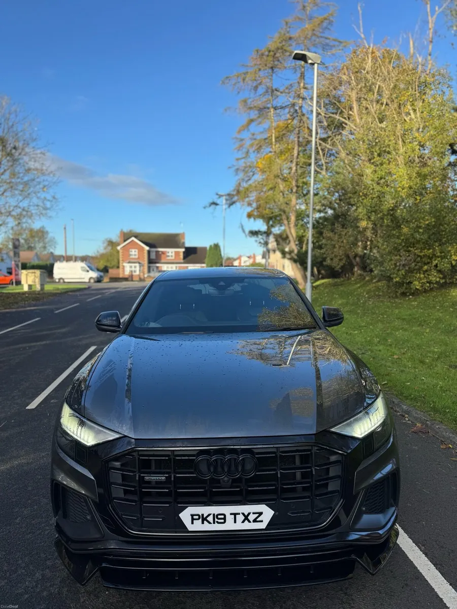Audi q8 3.0 50 TDI Sline              £26,950 - Image 4