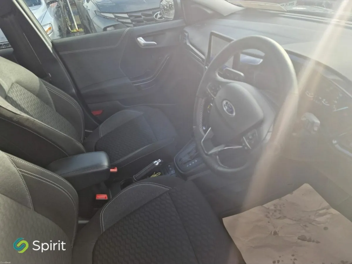 Ford Puma 1.0L EcoBoost Hybrid 125PS Titanium Auto - Image 4