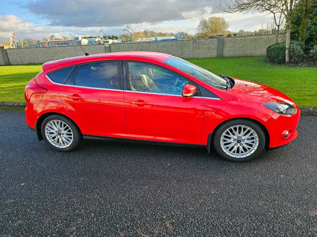 Ford Focus - EcoBoost 1.0 low mileage - Image 2