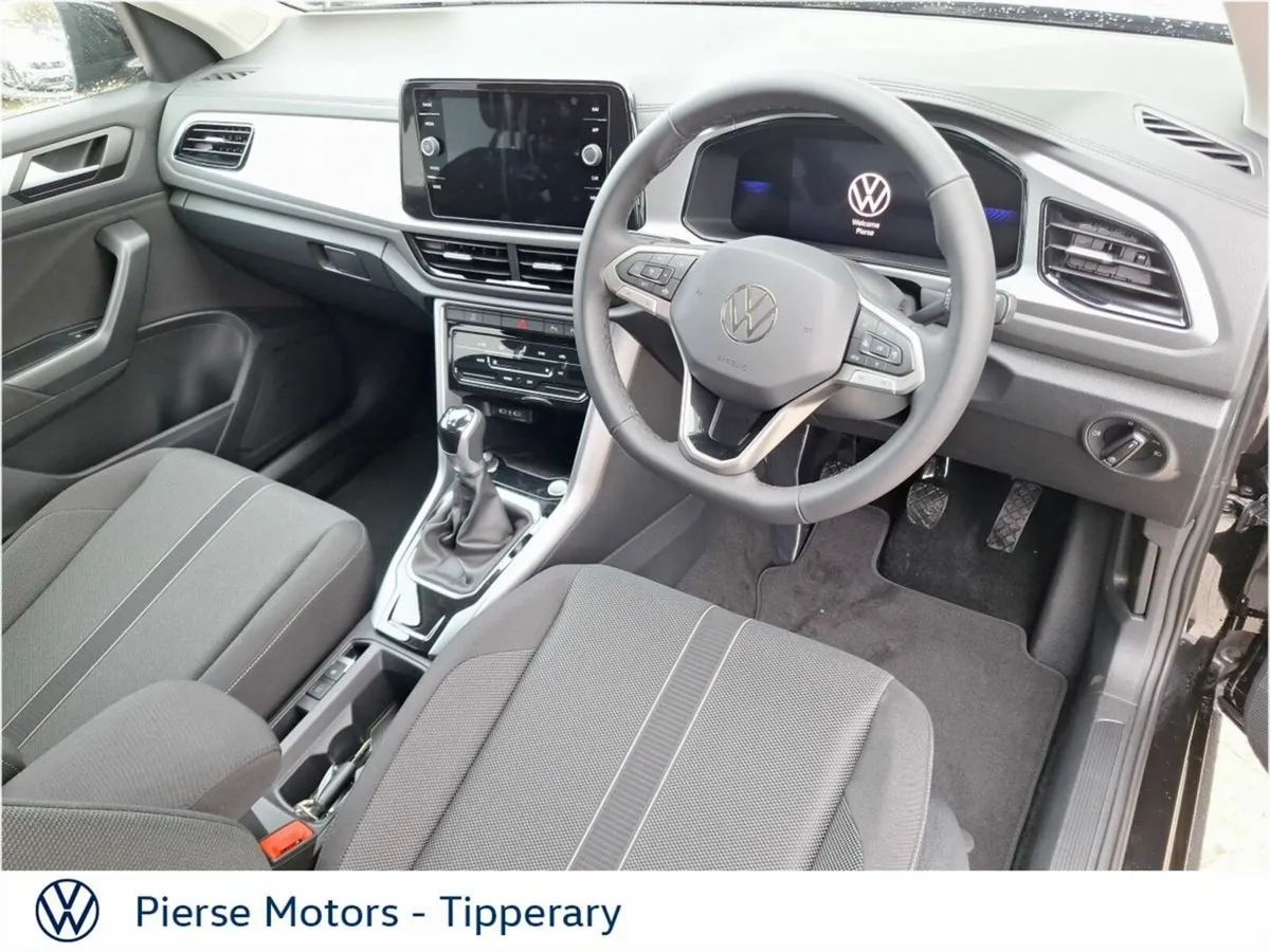 Volkswagen T-Roc EDITION 75 2.0TDI M6F 116HP - Image 2