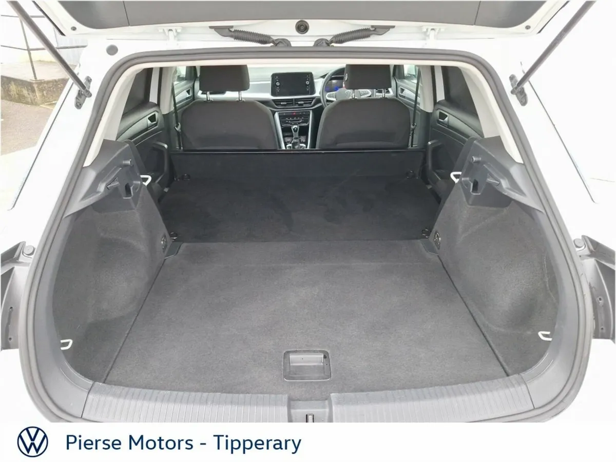 Volkswagen T-Roc T-ROC 2.0 TDI M6F 116BHP  5DR - Image 4