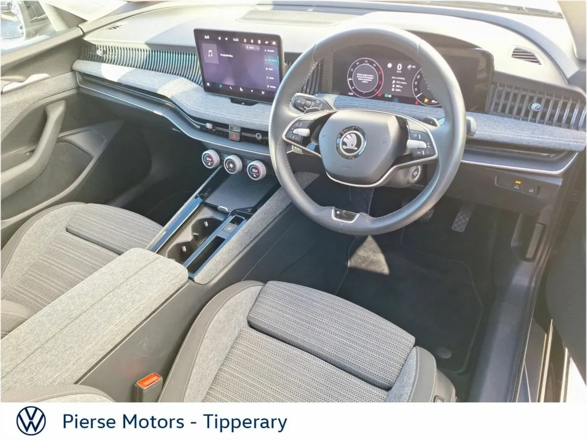 Skoda Superb SELECTION 2.0 TDI 150HP DSG - Image 2