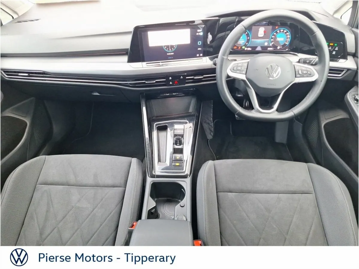 Volkswagen Golf 2.0 TDI 115HP Style DSG - Image 4