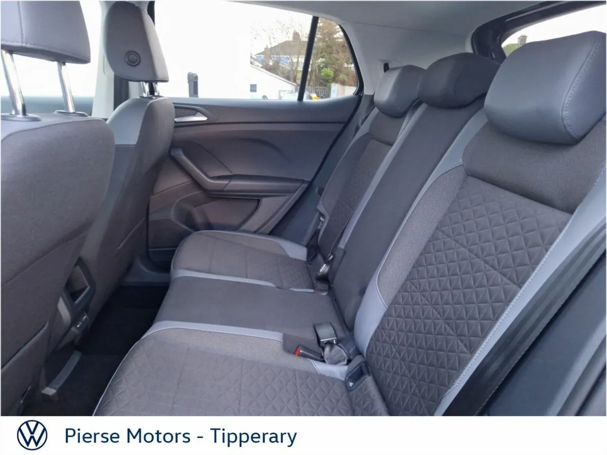 Volkswagen T-Cross T-CROSS R-Line 1.0 TSI M6F 115H - Image 4