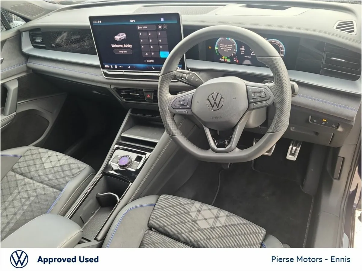 Volkswagen Tayron 1.5 TSI 204PS R-LINE 75 PHEV DSG - Image 3