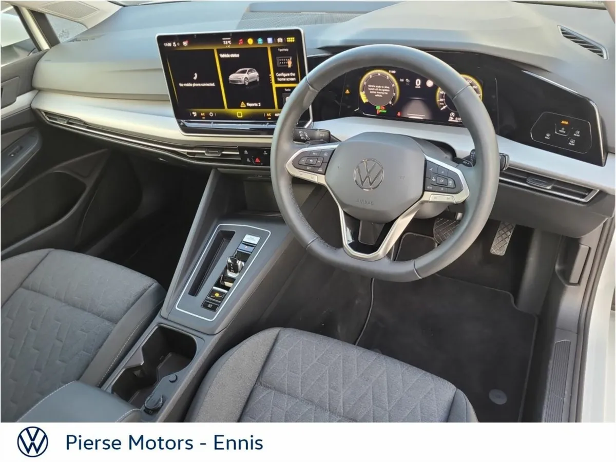 Volkswagen Golf GOLF EDITION 75 1.5 MHEV 116HP - Image 3