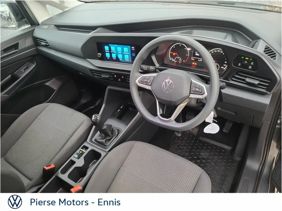 Volkswagen Caddy Maxi Life CADDY TDI 102HP M6F - Image 3