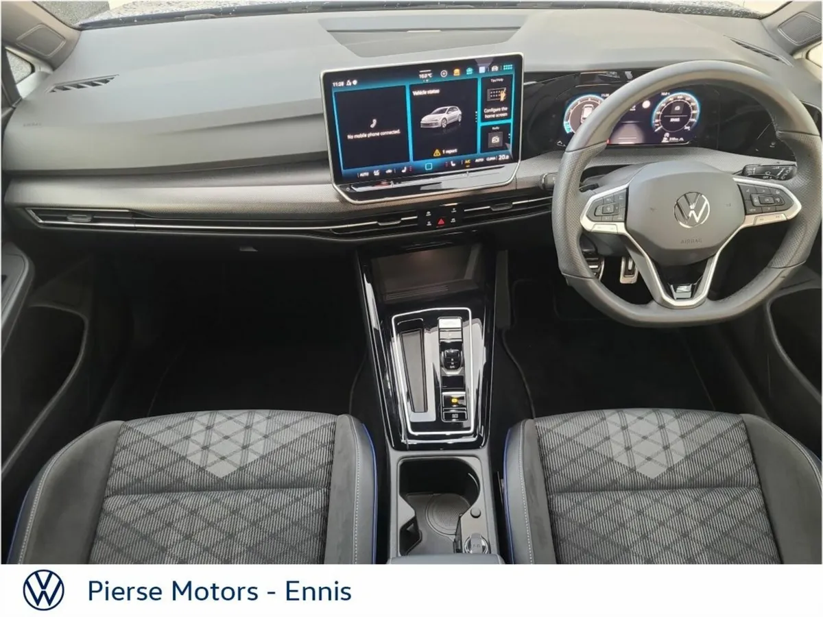 Volkswagen Golf GOLF R-LINE 1.5 TSI MHEV 116HP - Image 4