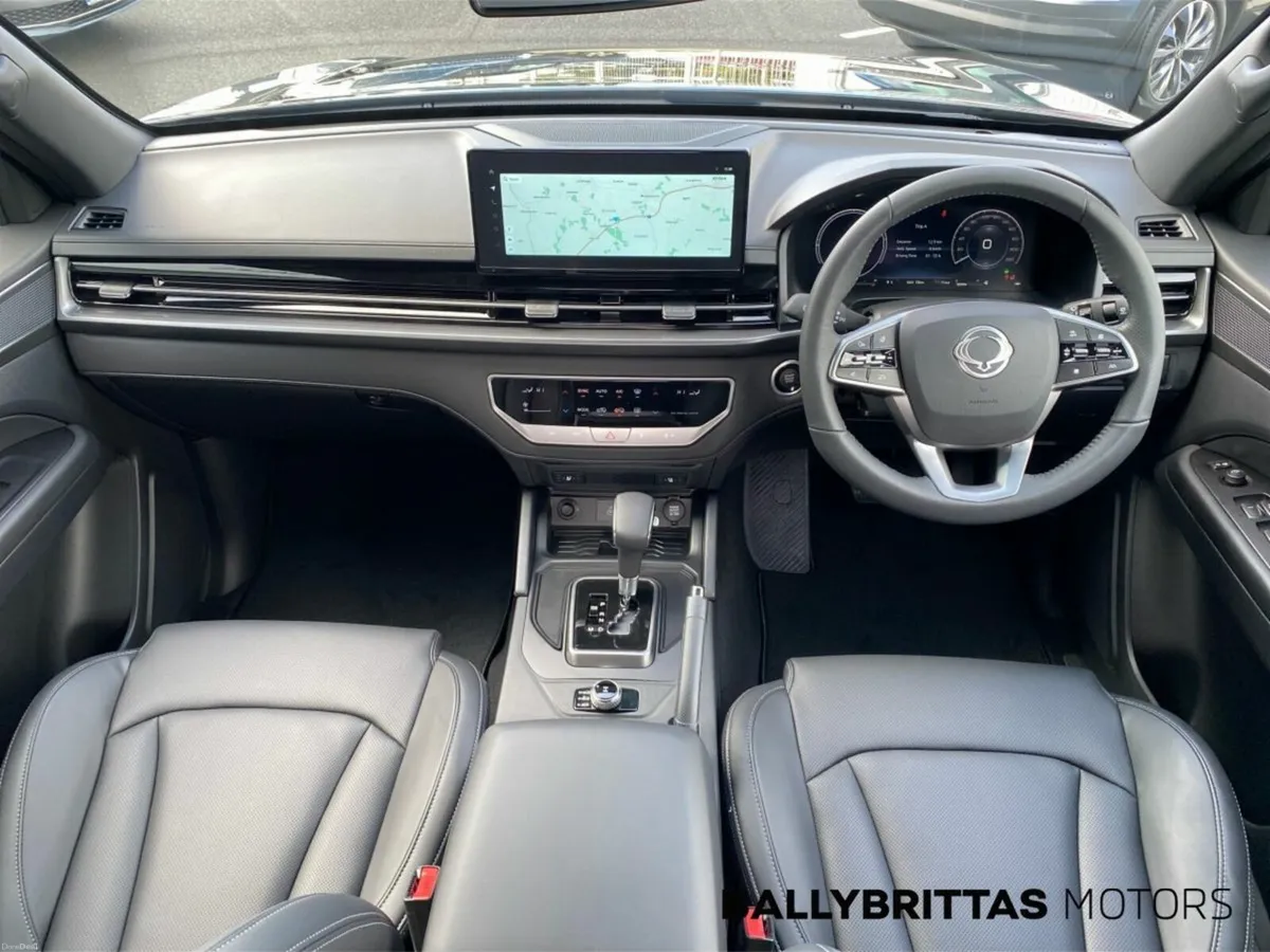 KGM Musso 2.2 DSL  Auto 4x4 Leather Interior - Image 5