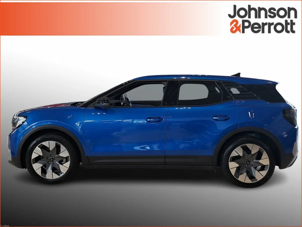Ford Explorer Premium 77kWh Extended Range - Image 6