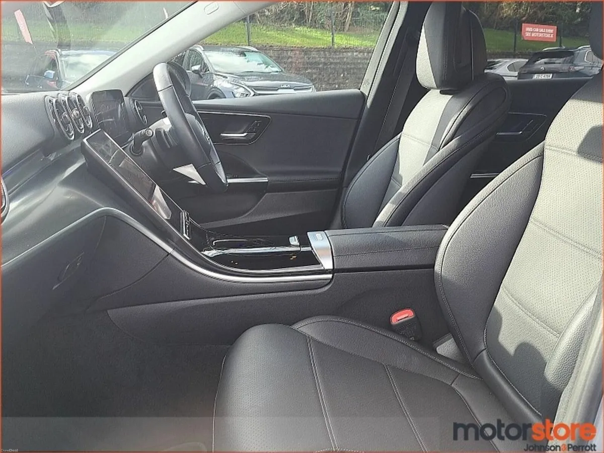 Mercedes-Benz C-Class C 200 A/T Avantgarde - Image 3