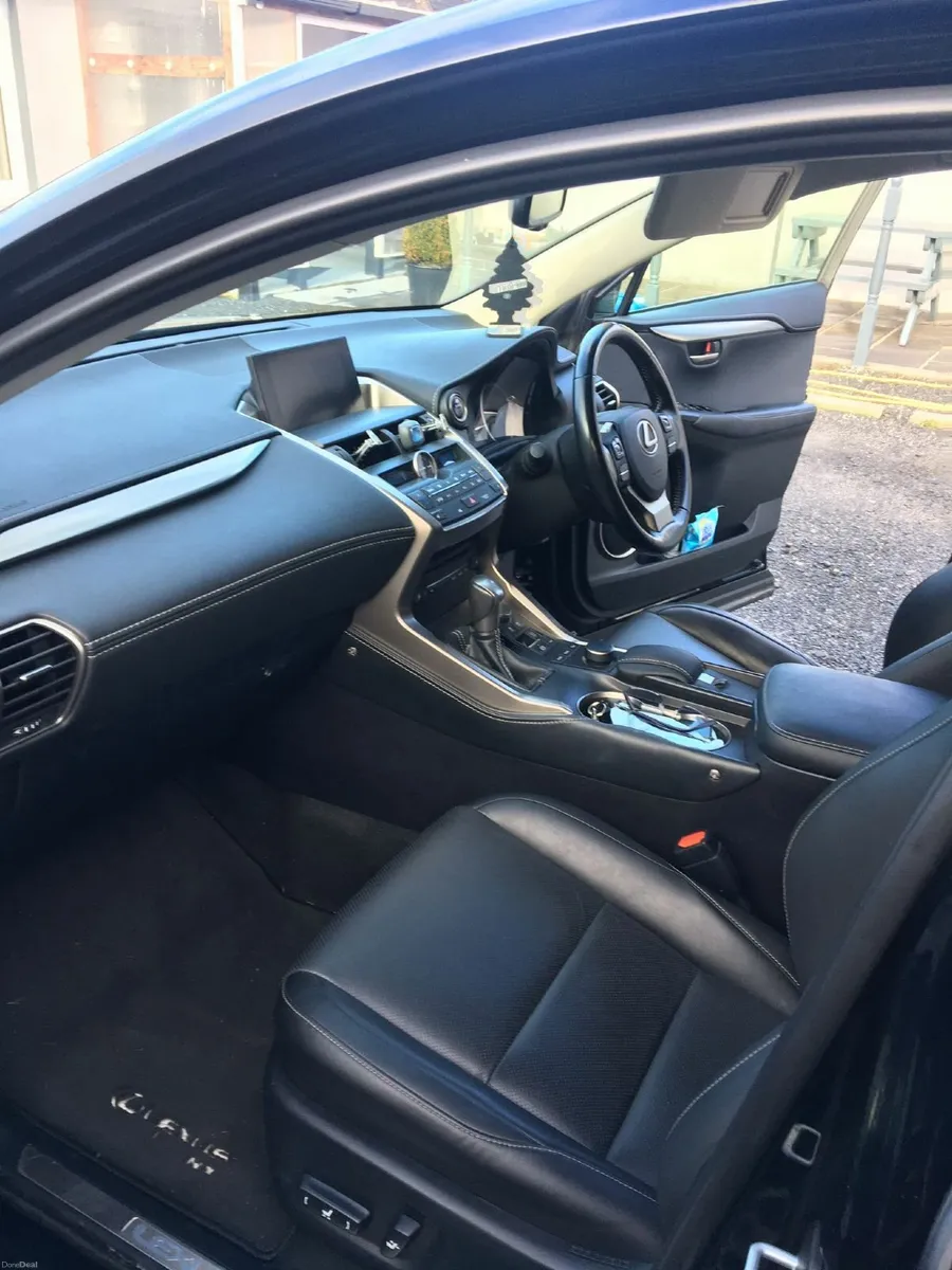 Lexus NX 2017 - Image 3