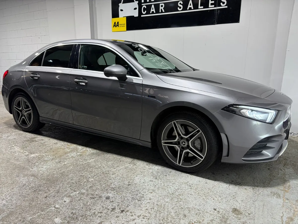 Mercedes-Benz AMG 2021 A250 E AUTOMATIC PETROL - Image 4