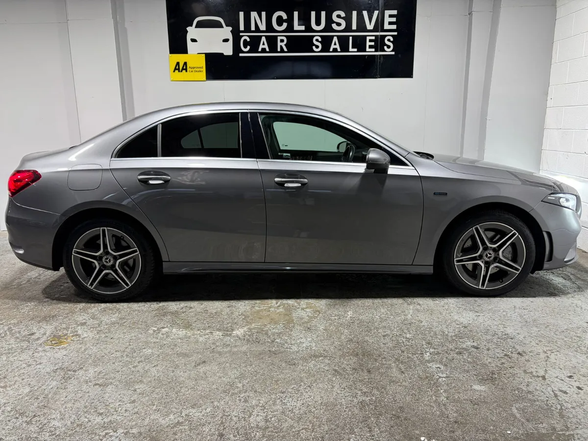 Mercedes-Benz AMG 2021 A250 E AUTOMATIC PETROL - Image 3