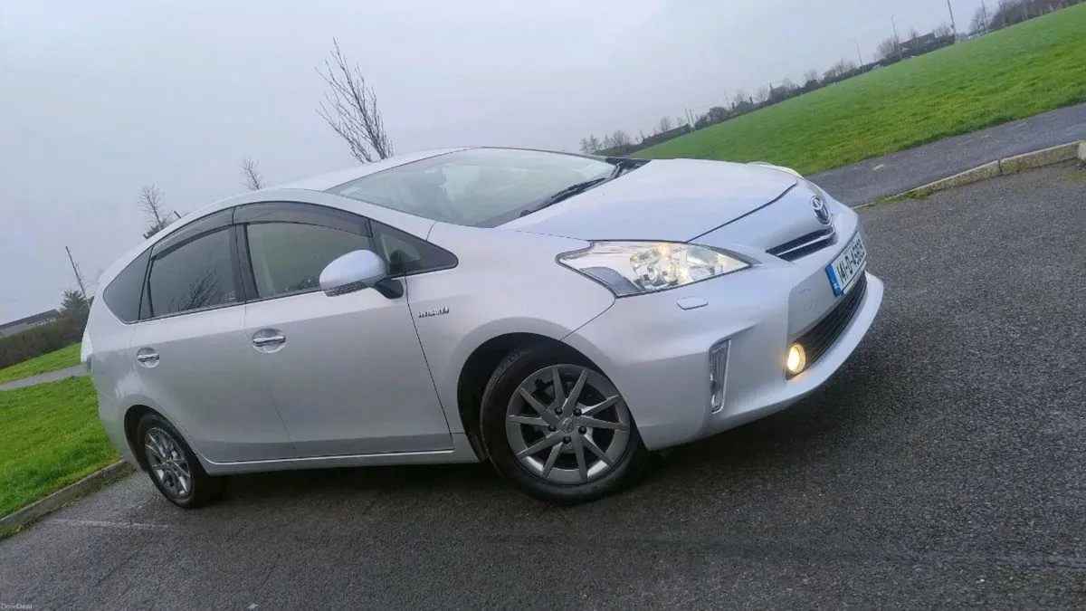 7 SEATER HYBRID TOYOTA PRIUS~~NEW NCT 02/27=€8999 - Image 1