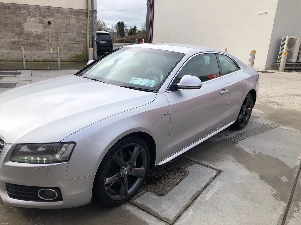 Audi A5 - Image 1