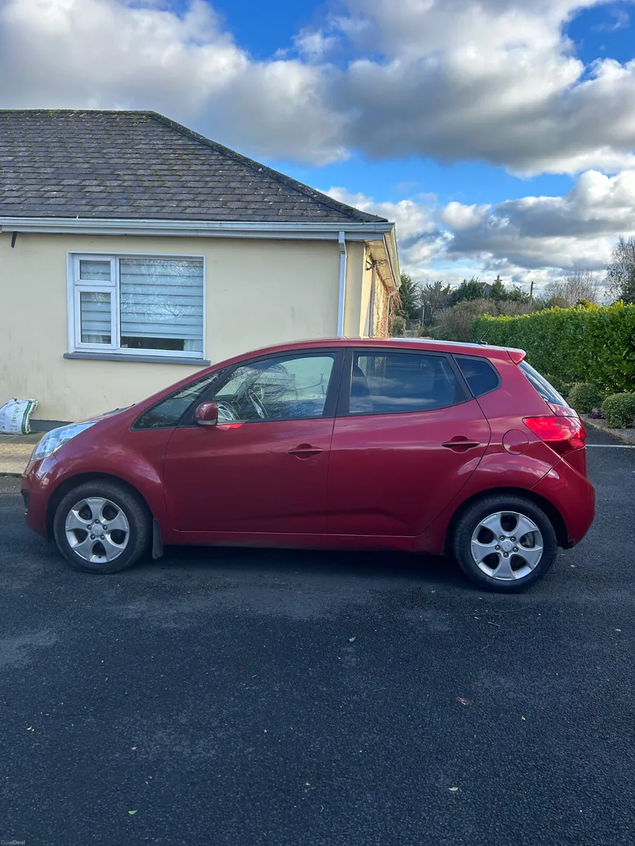 Renault Clio - Image 2