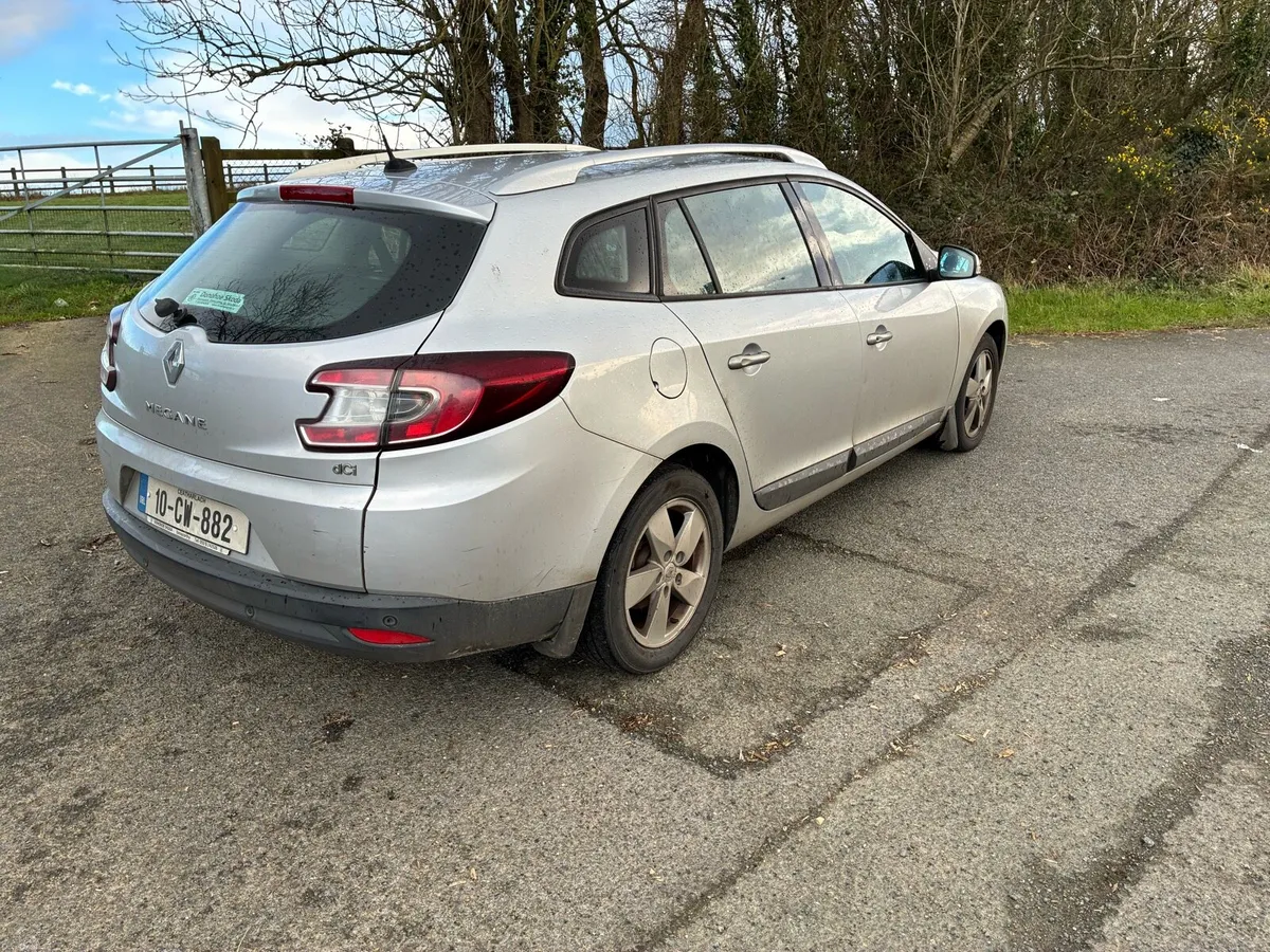 2010 Renault Megane Estate Diesel - Image 2