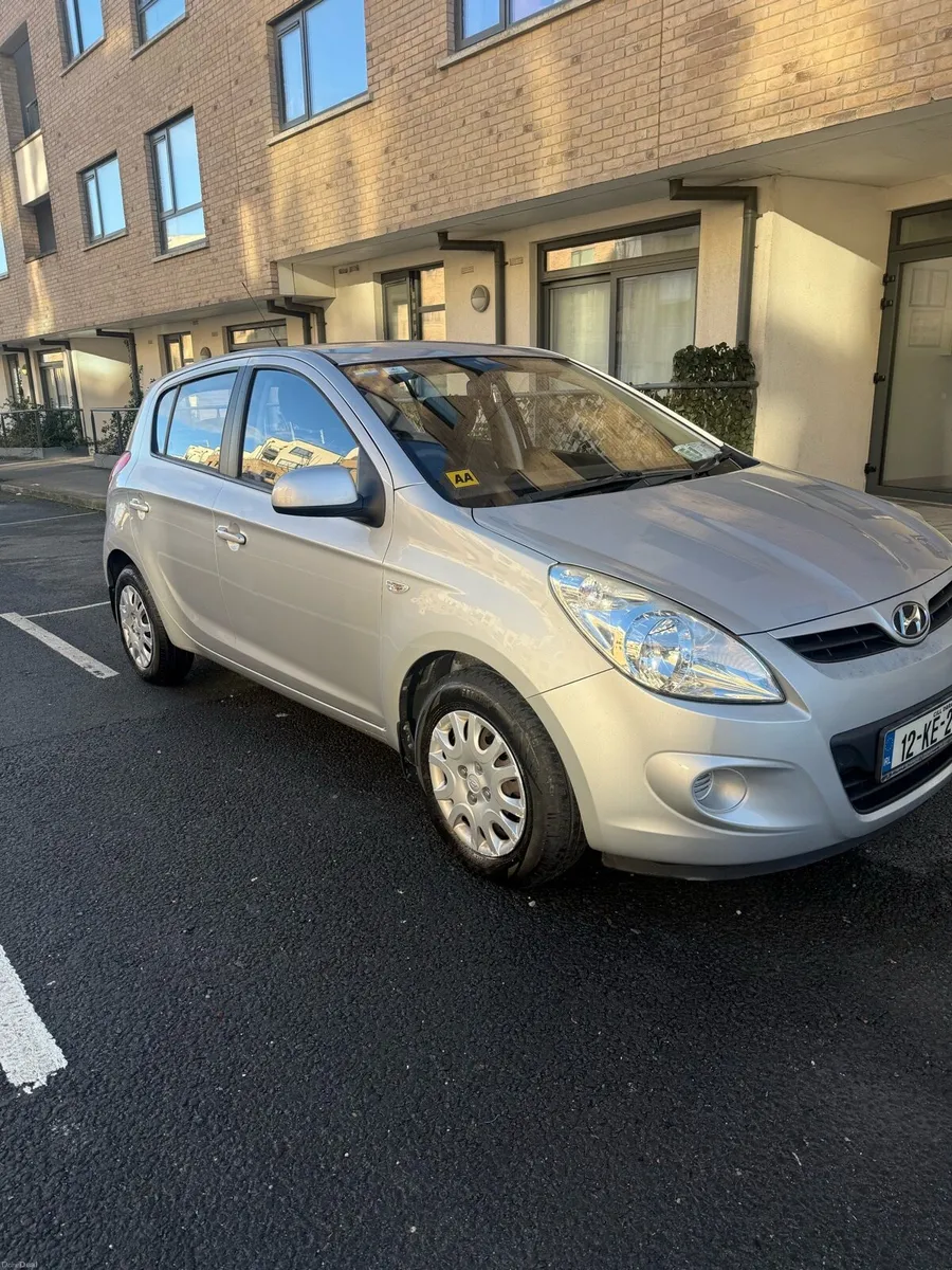 Hyundai I20 petrol Low mileage 86000km - Image 1
