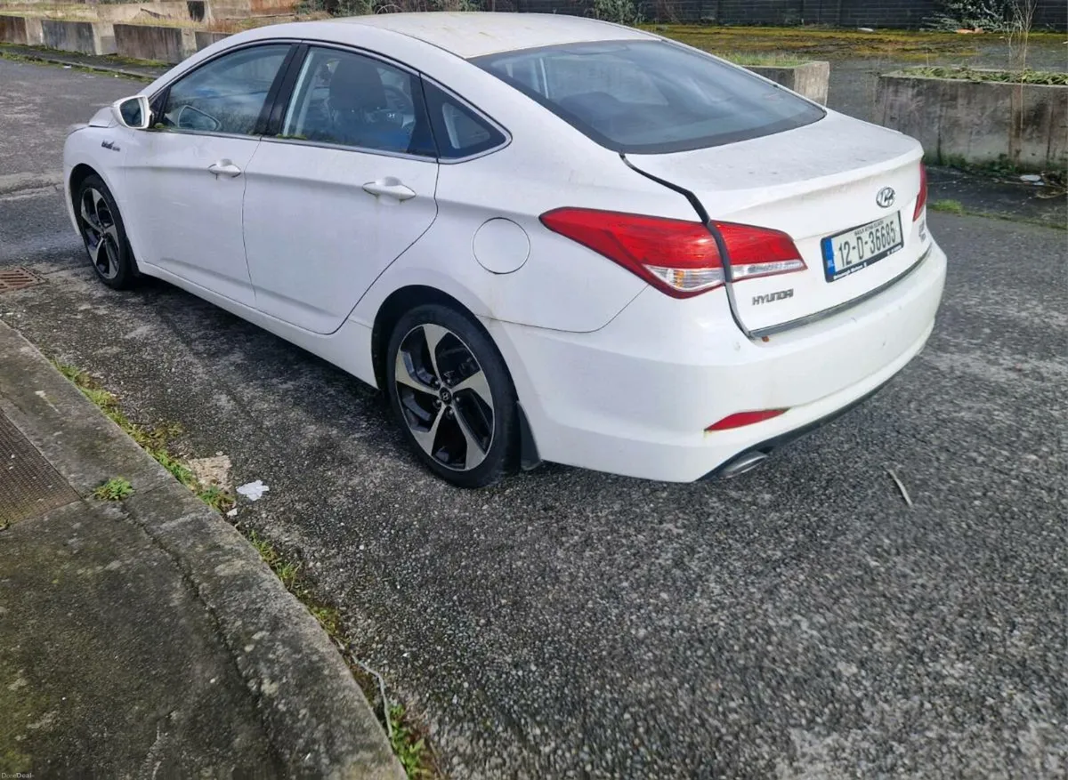 2012 hyundai i40 - Image 3