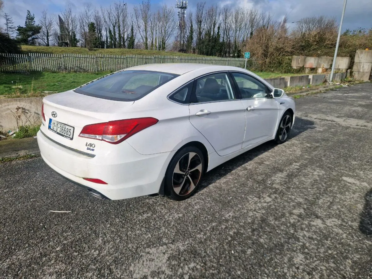 2012 hyundai i40 - Image 1