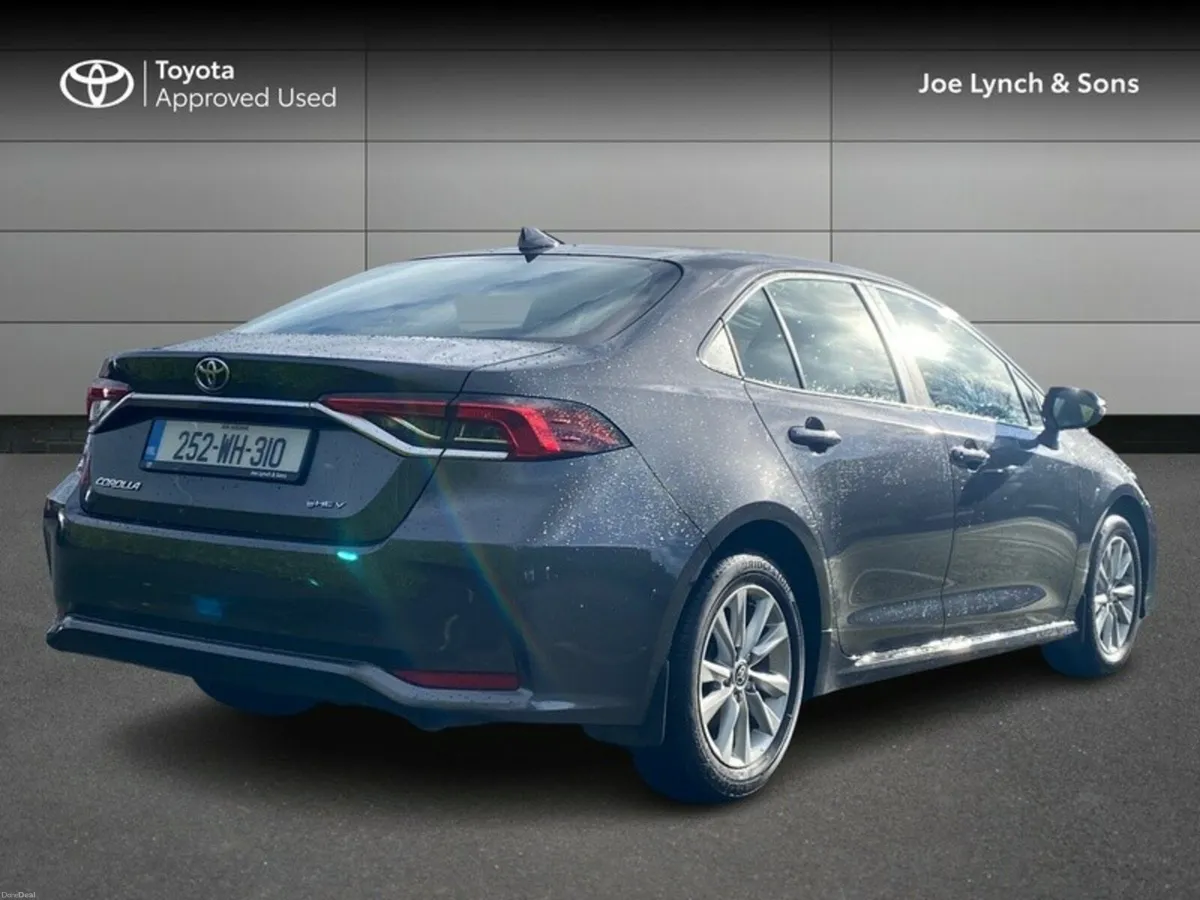 Toyota Corolla COROLLA SALOON LUNA - Image 2