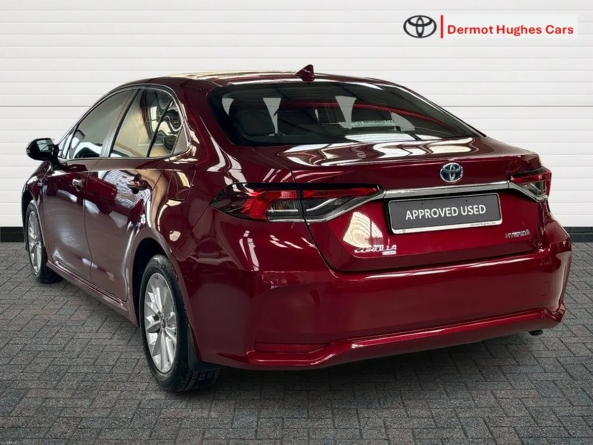 Toyota Corolla LUNA SAL 4DR AUTO - Image 2