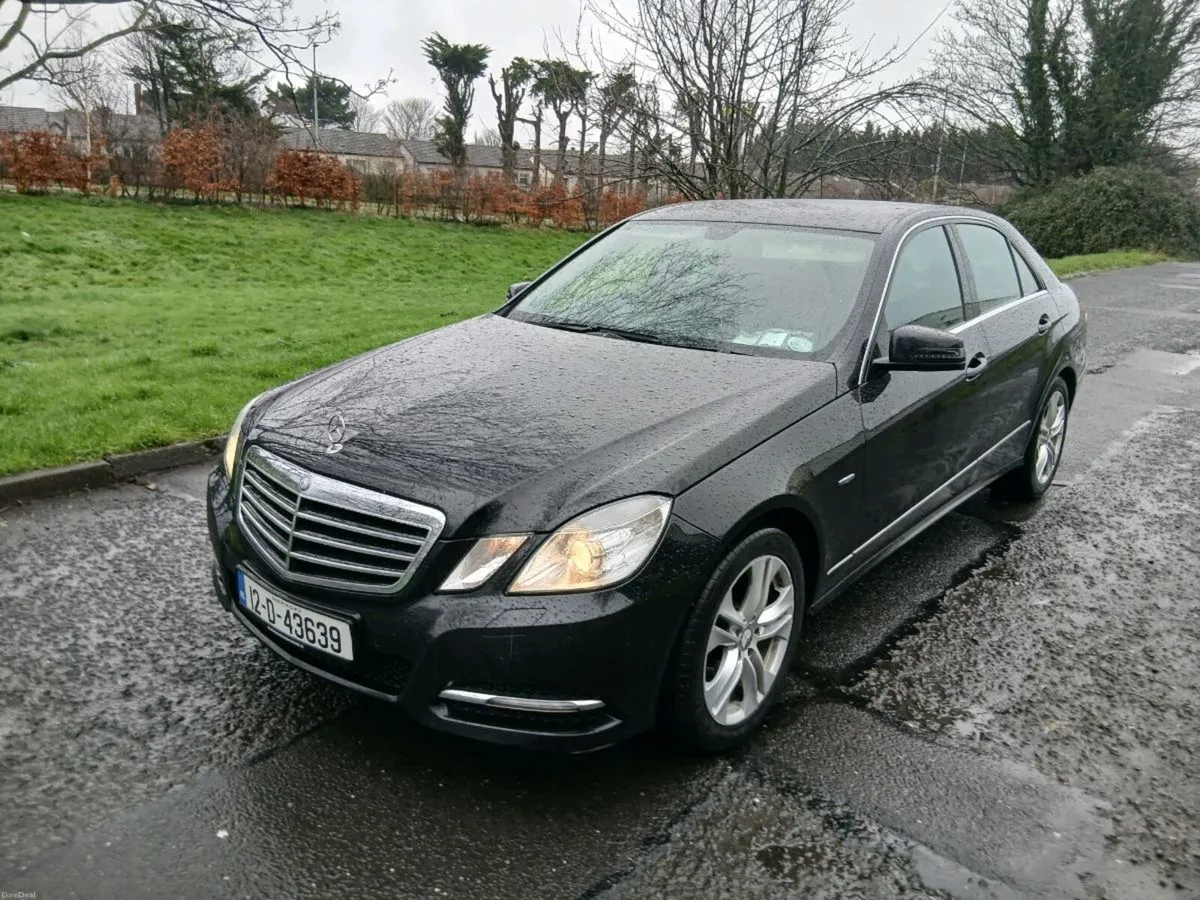 12 Mercedes E-Class AUTO diesel - Image 1