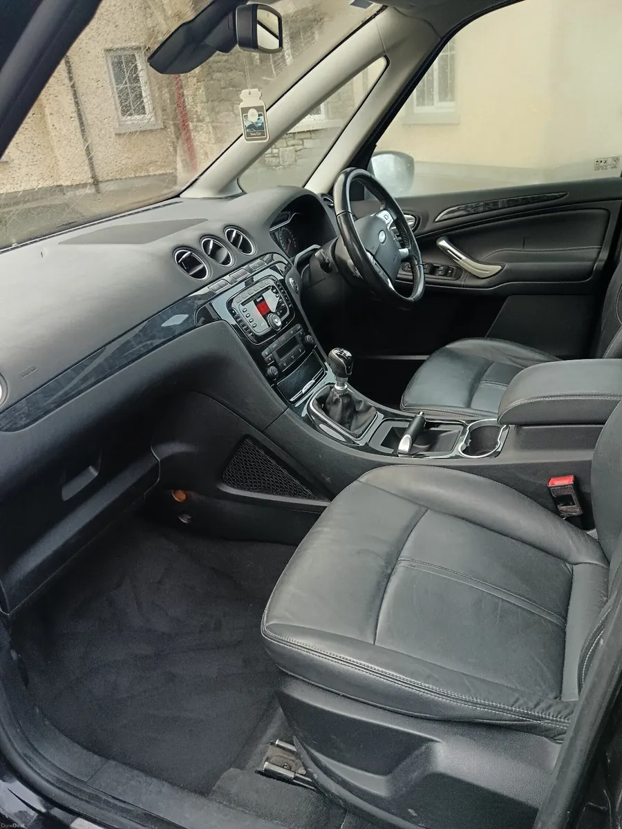 Ford Galaxy 2013 - Image 4