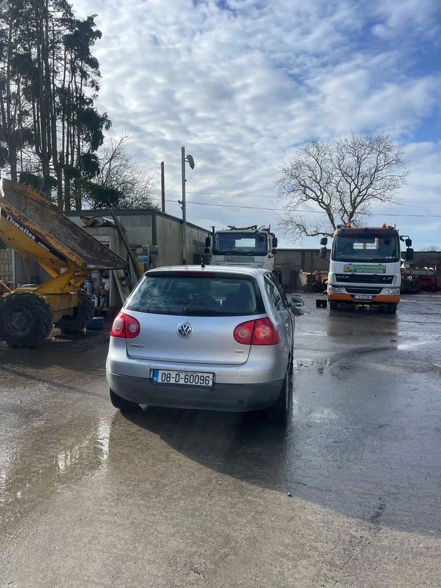 Volkswagen Golf - Image 4